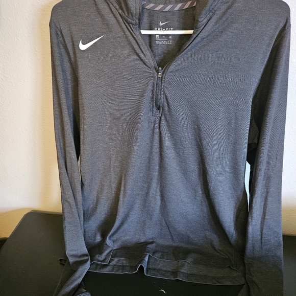 Nike 1/4 Zip - Picture 3 of 4